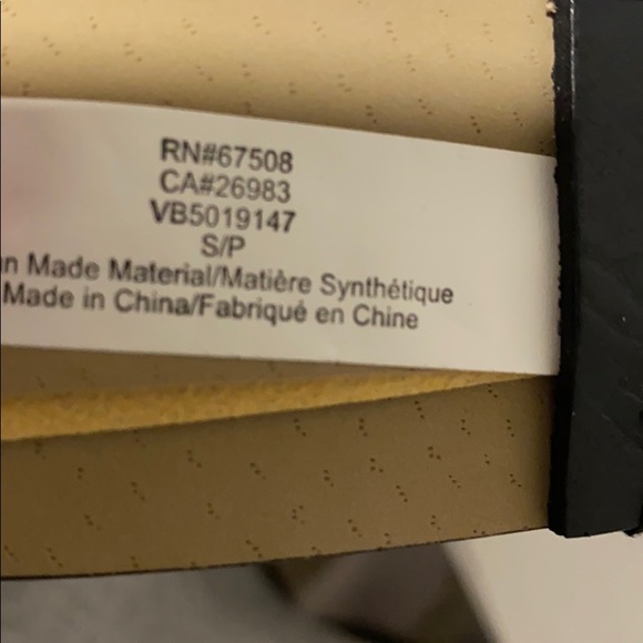 Vince Camuto Black Belt Bag - New with tags - Picture 16 of 16